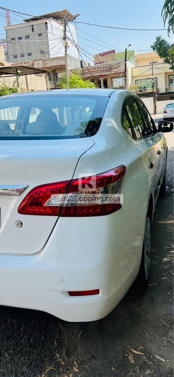 Nissan Sentra 2018