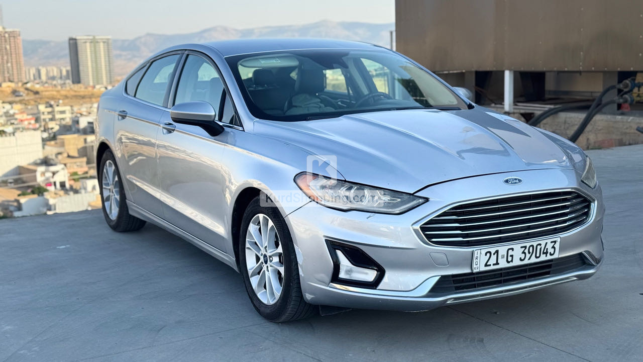 Ford Fusion 2020