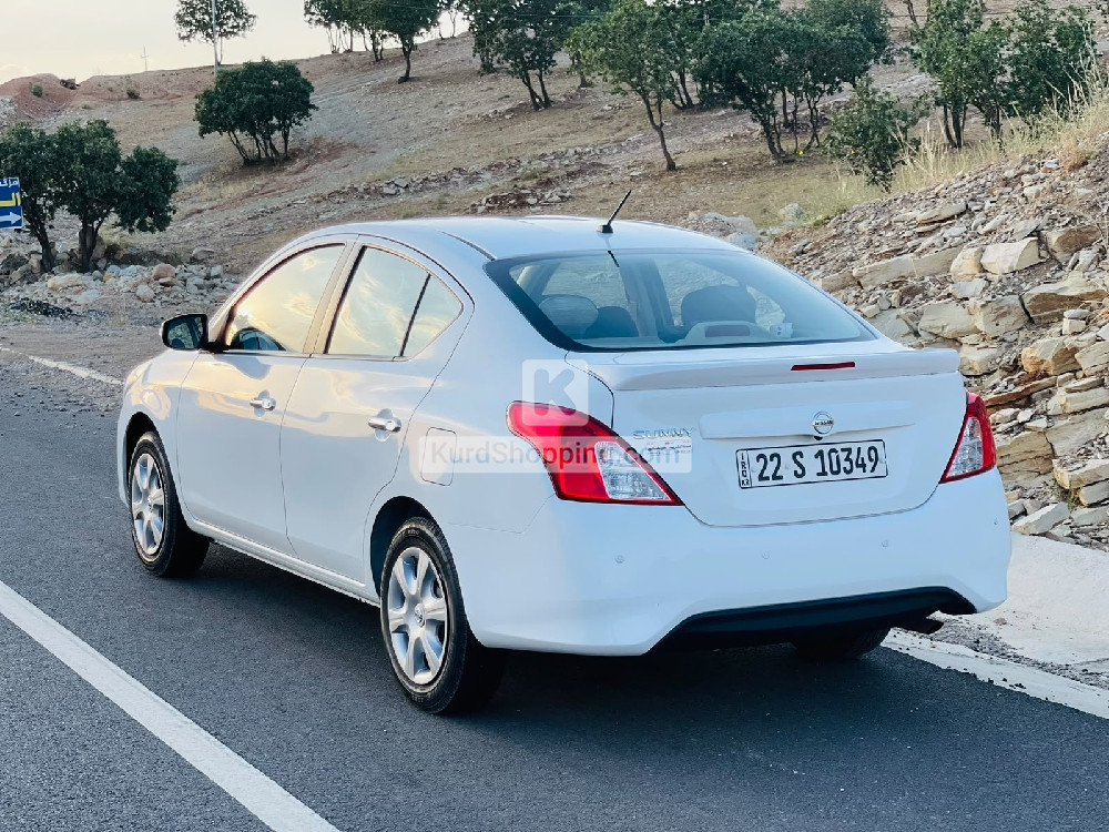 Nissan Sunny 2025