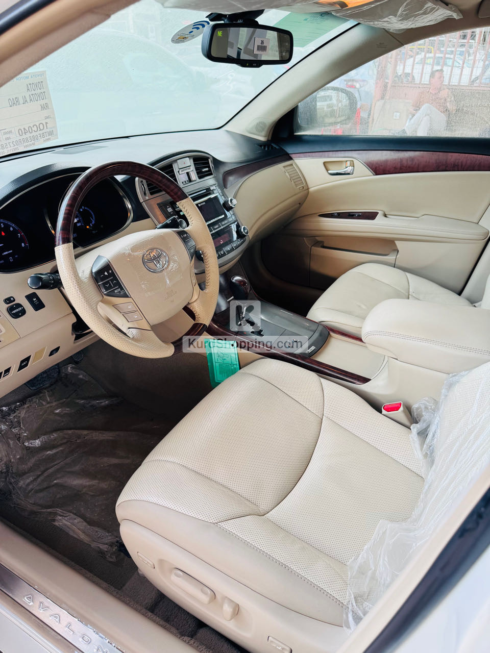 Toyota Avalon 2012