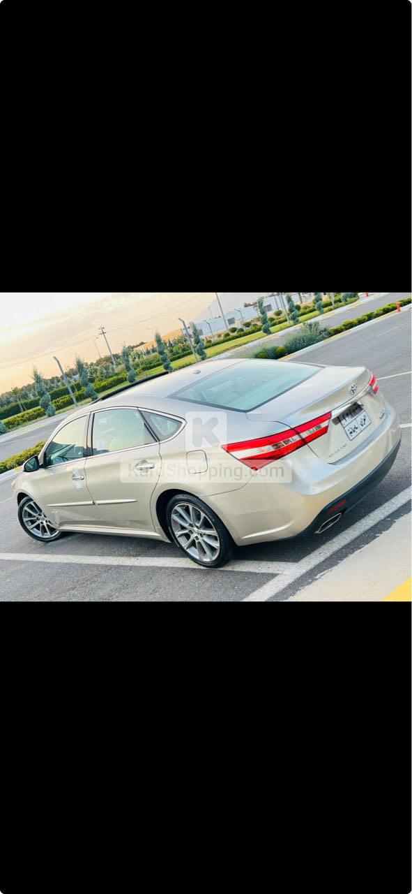 Toyota Avalon 2015