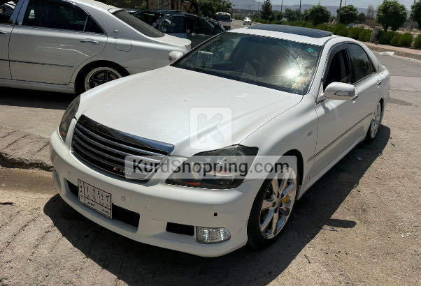 Toyota Crown 2004