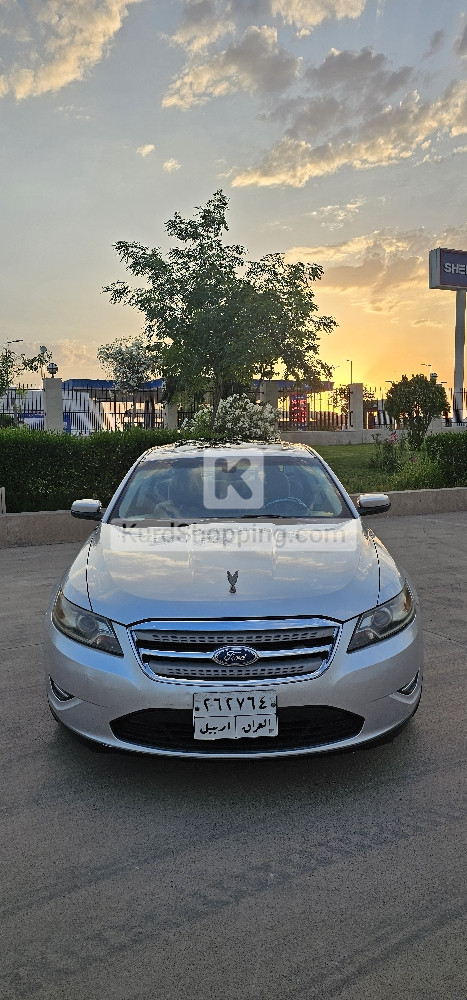 Ford Taurus 2012