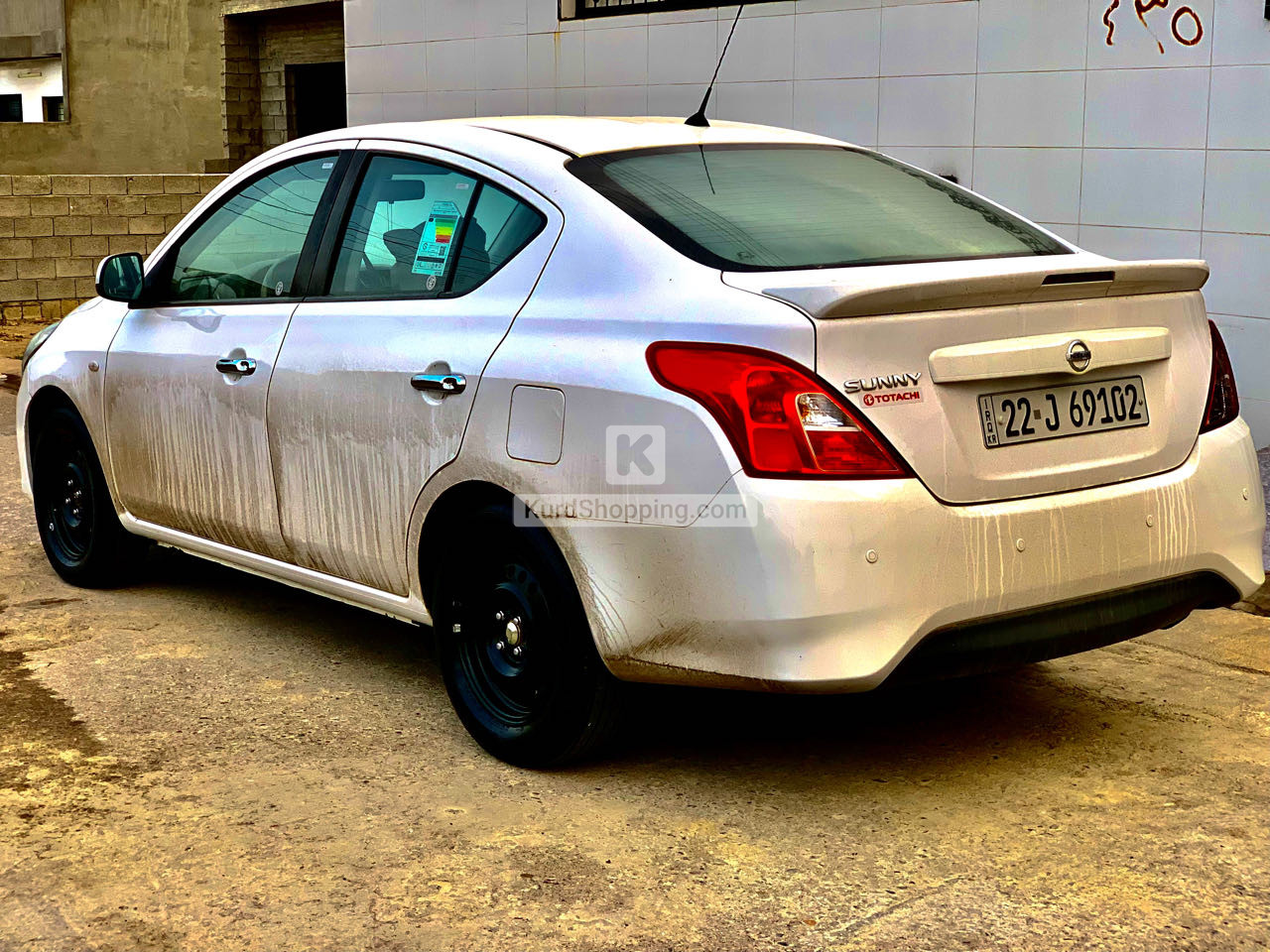 Nissan Sunny 2021