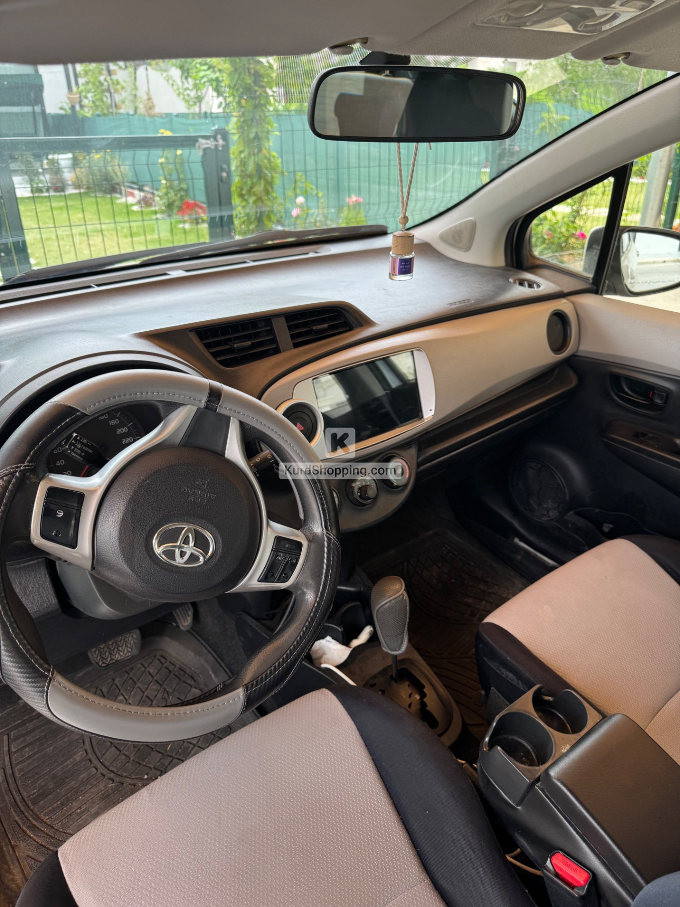 Toyota Yaris 2012