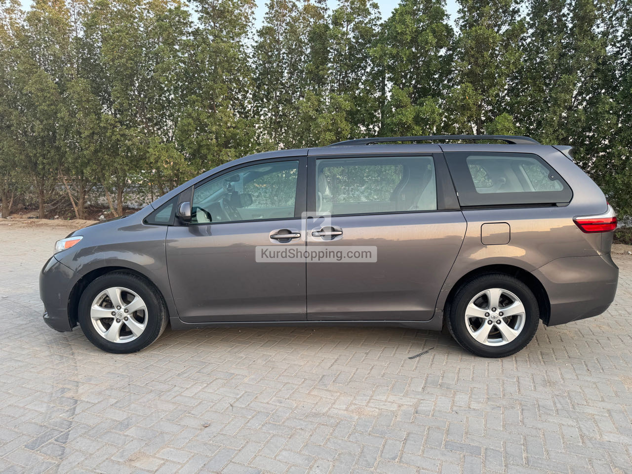 Toyota Sienna 2015