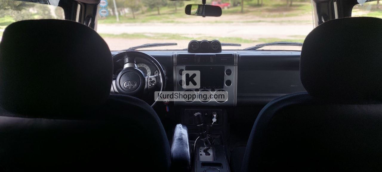 Toyota FJ Cruiser 2010