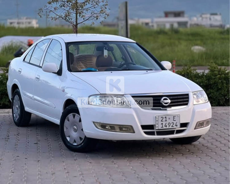 Nissan Sunny 2012