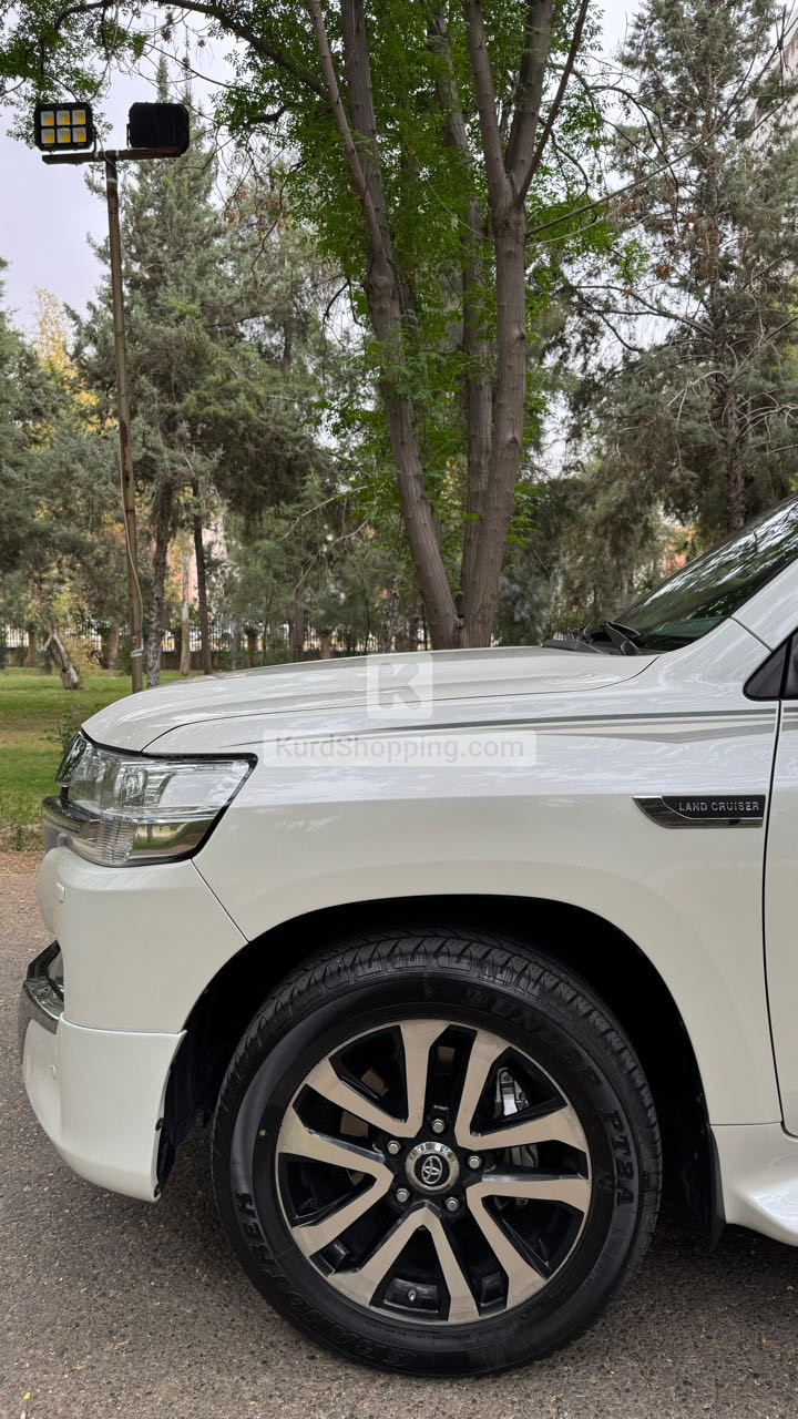Toyota Landcruiser 2019