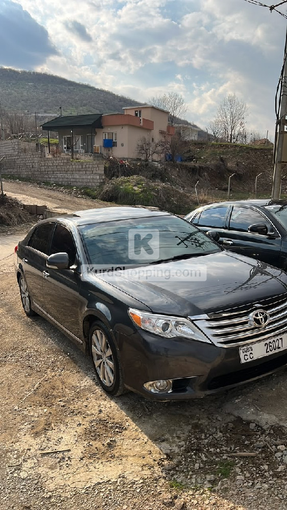 Toyota Avalon 2011