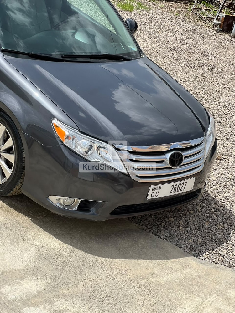 Toyota Avalon 2011
