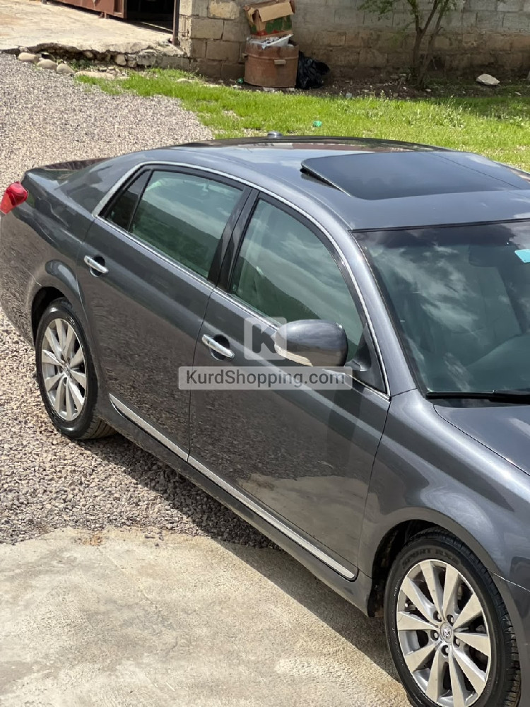 Toyota Avalon 2011