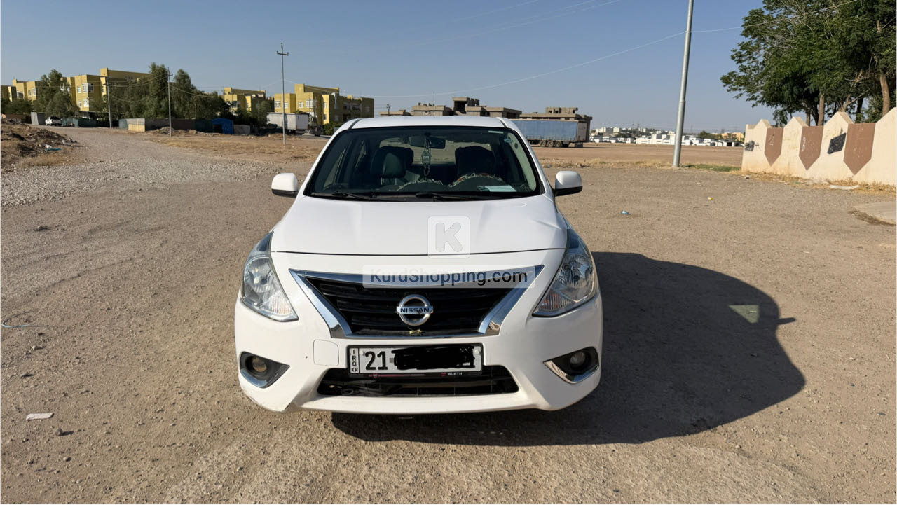 Nissan Sunny 2021