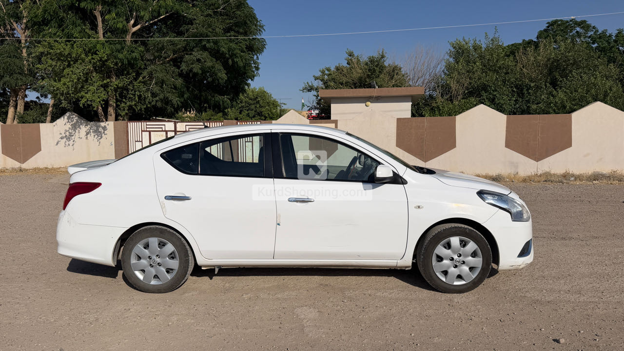 Nissan Sunny 2021