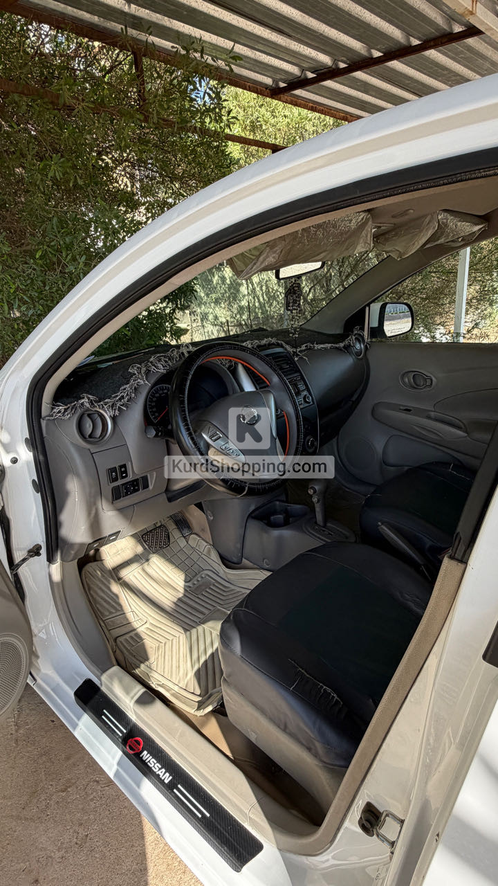 Nissan Sunny 2021