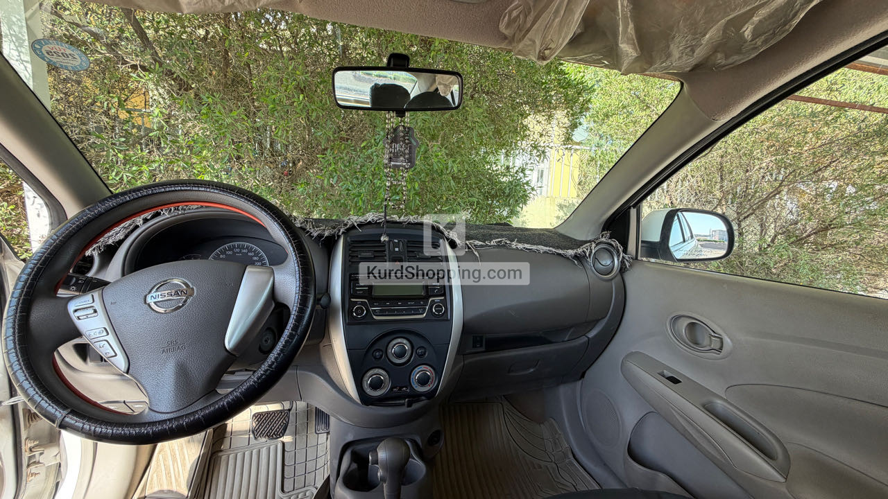 Nissan Sunny 2021