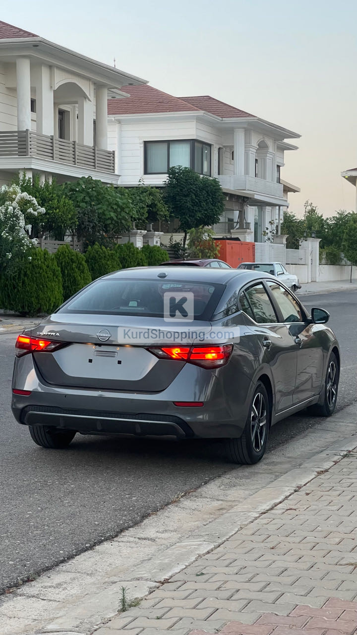 Nissan Sentra 2025