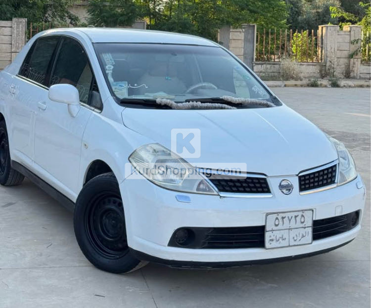 Nissan Tiida 2008