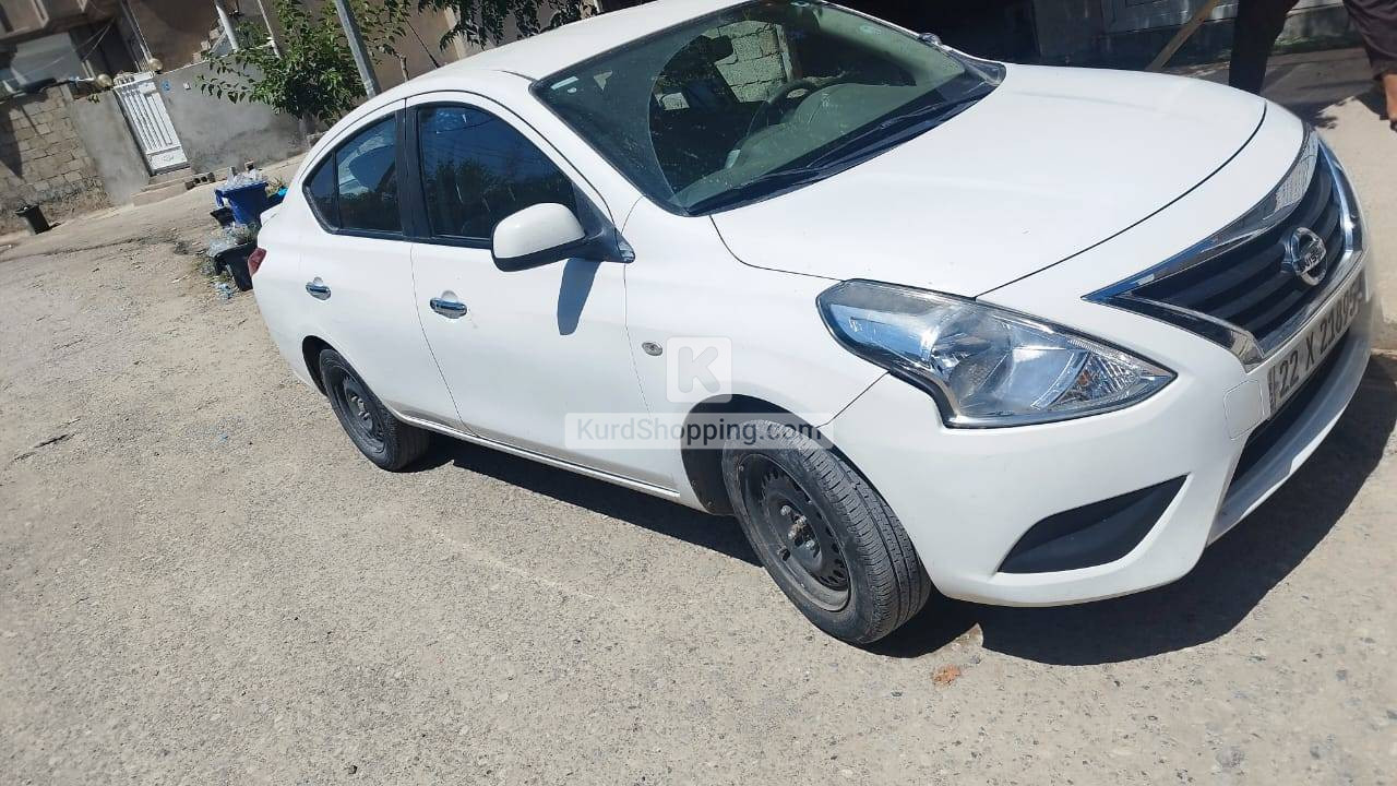 Nissan Sunny 2023