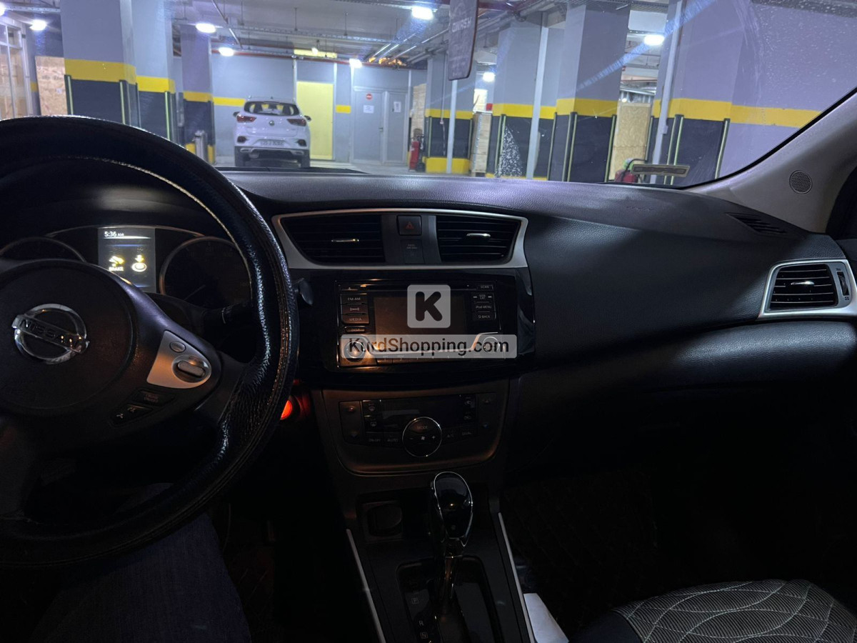 Nissan Sentra 2018