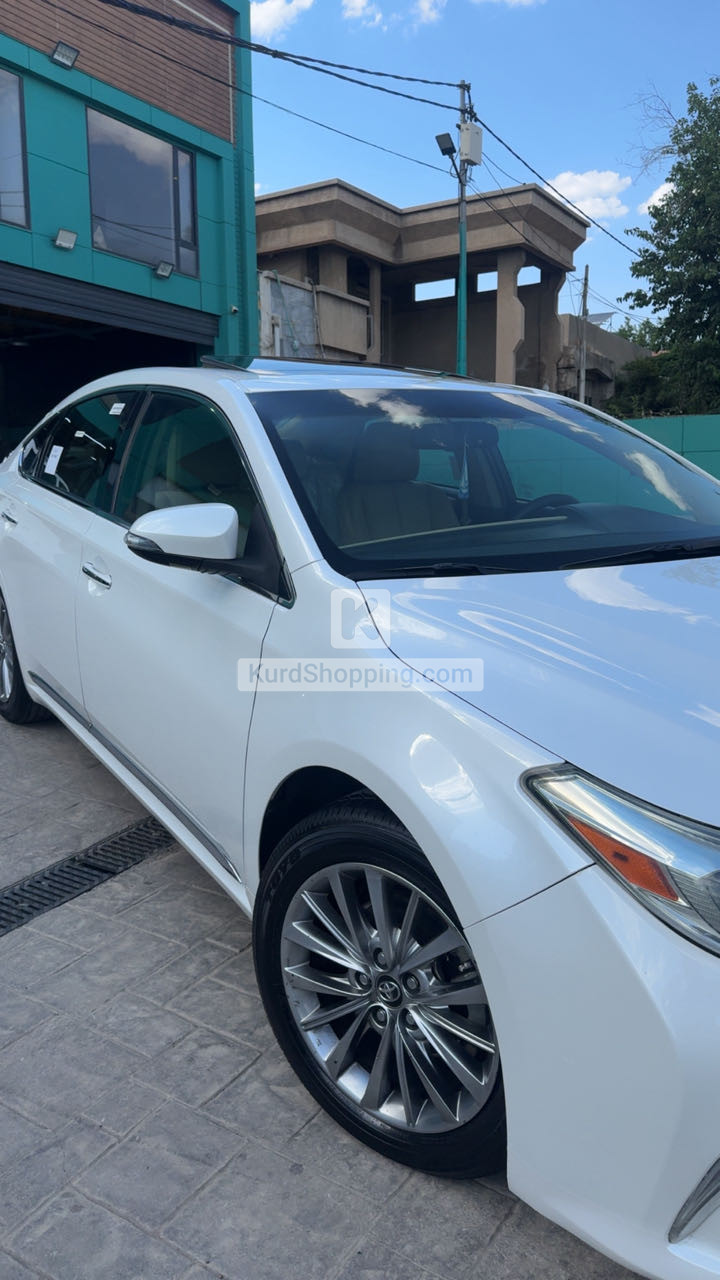 Toyota Avalon 2016
