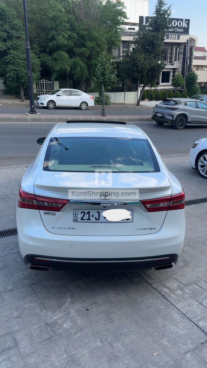 Toyota Avalon 2016