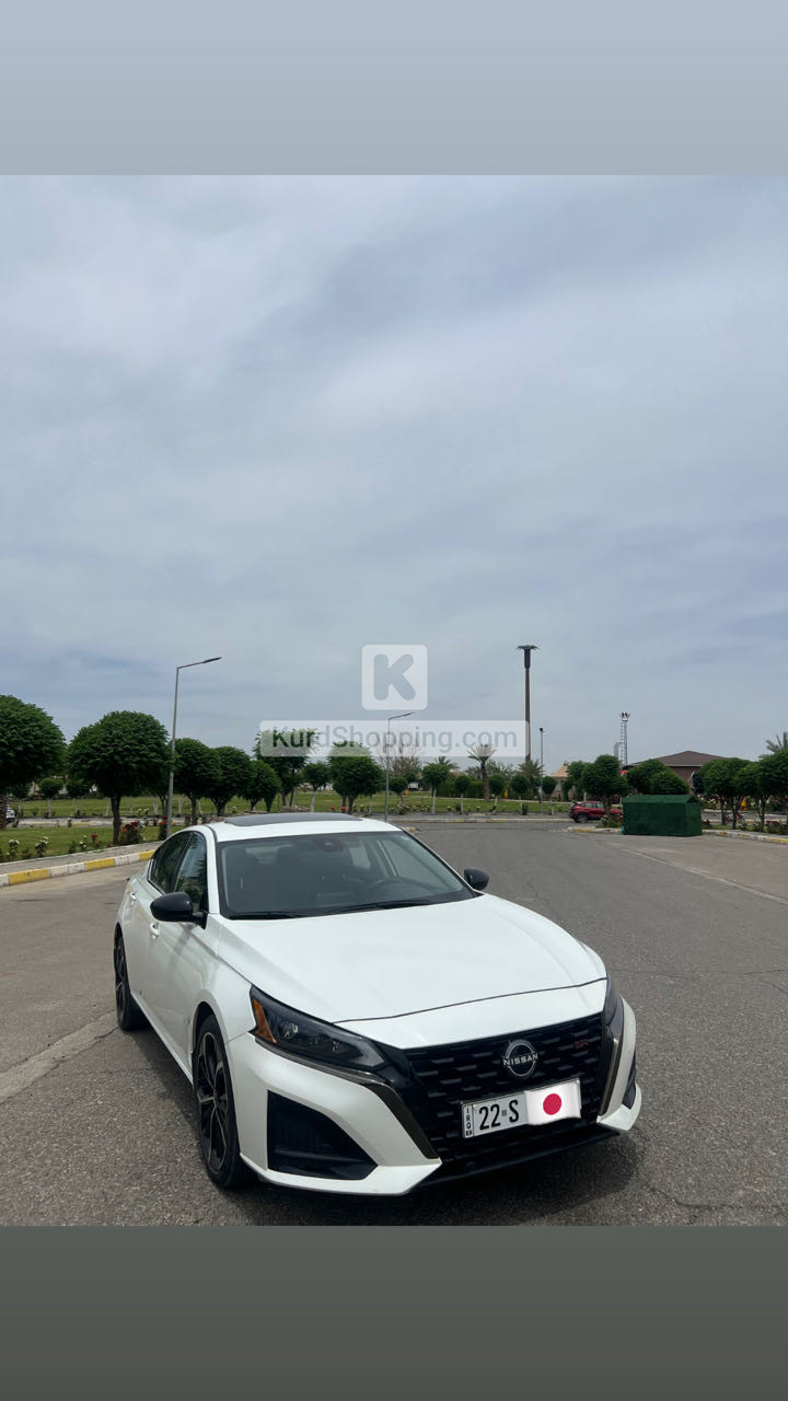 Nissan Altima 2023