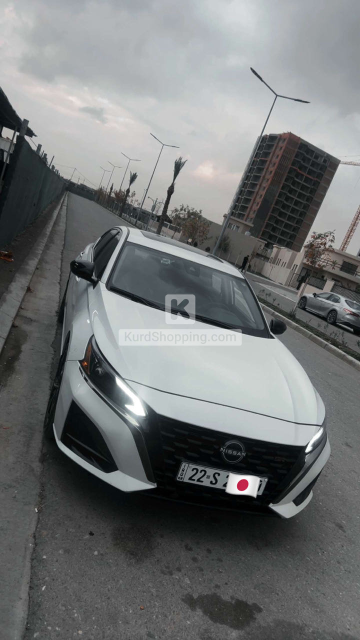 Nissan Altima 2023