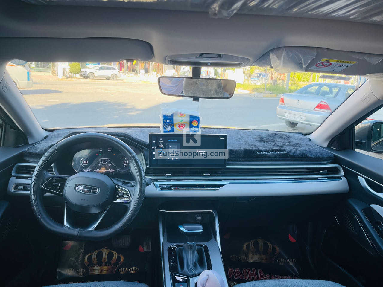 Geely Emgrand 2025