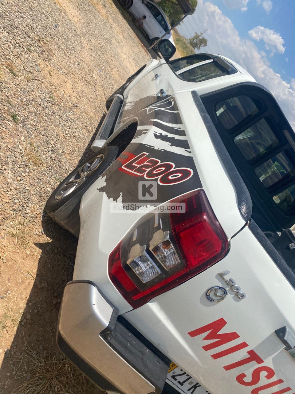 Mitsubishi L200 2023