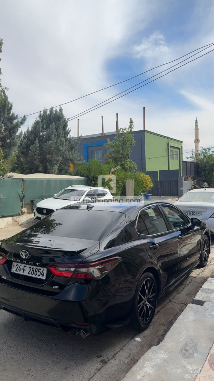 Toyota Camry 2023