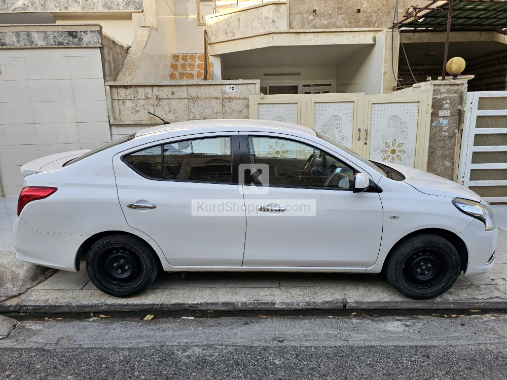 Nissan Sunny 2020