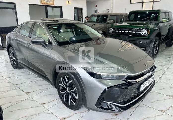 Toyota Crown 2023