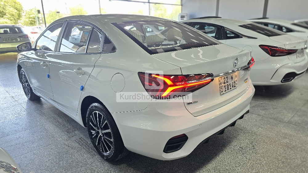MG 5 2025