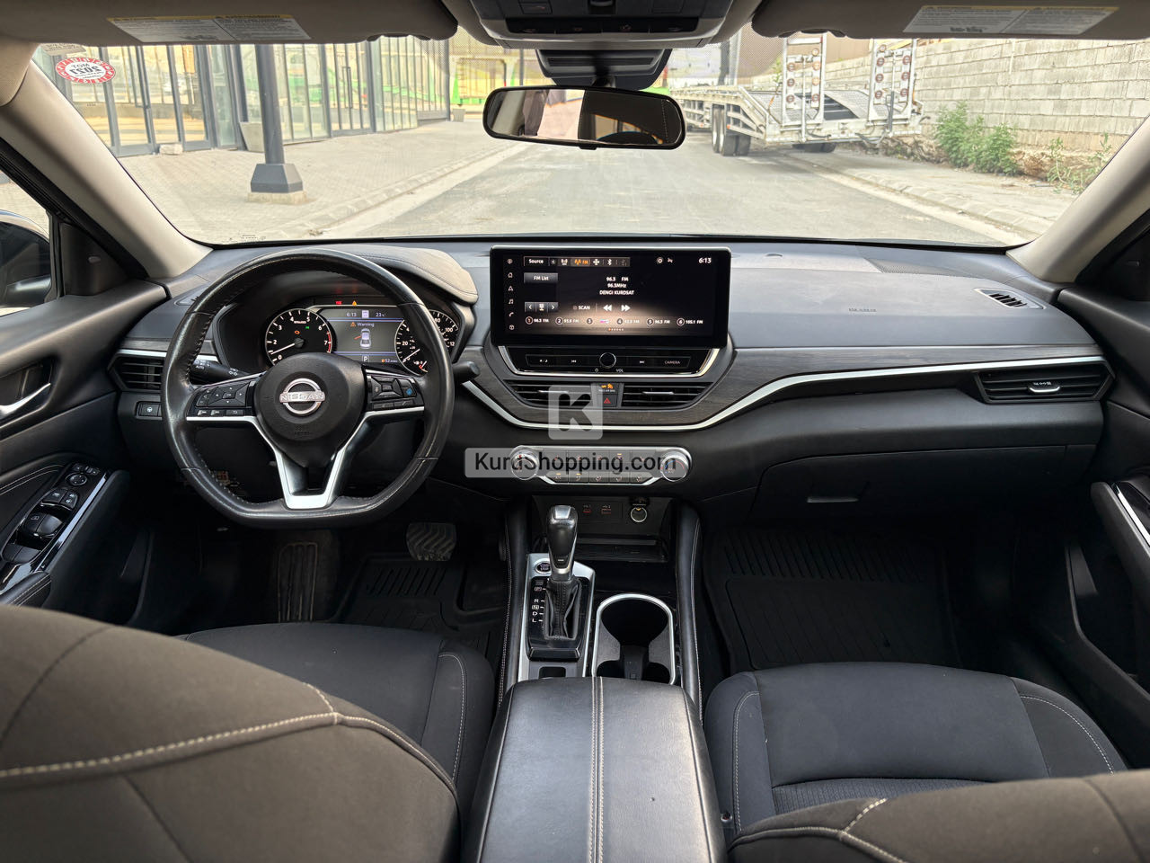 Nissan Altima 2023