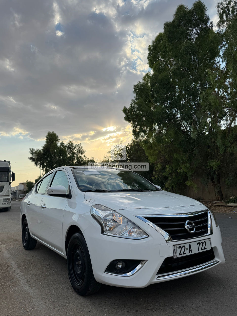 Nissan Sunny 2023