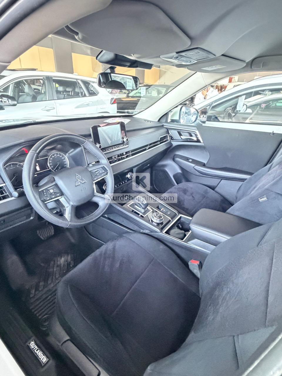 Mitsubishi Outlander 2025