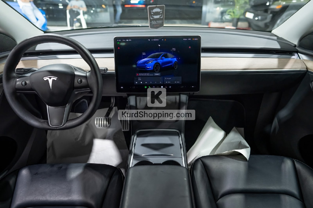 Tesla Model Y 2023