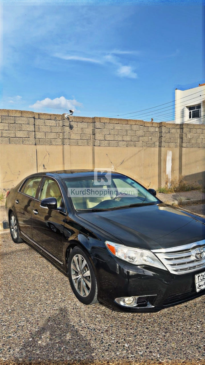 Toyota Avalon 2011
