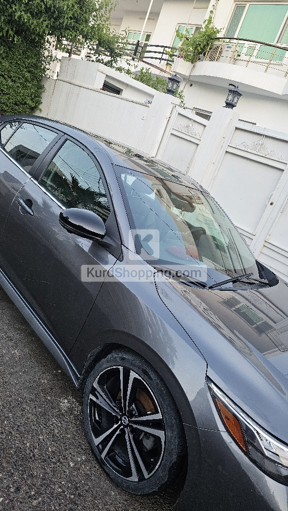 Nissan Sentra 2023