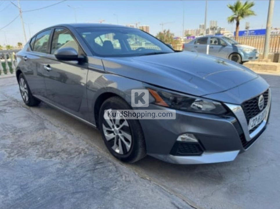 Nissan Altima 2022
