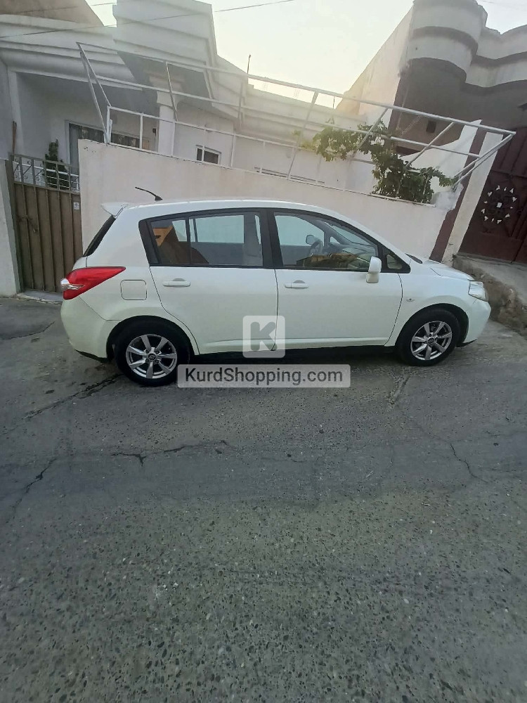 Nissan Tiida 2010