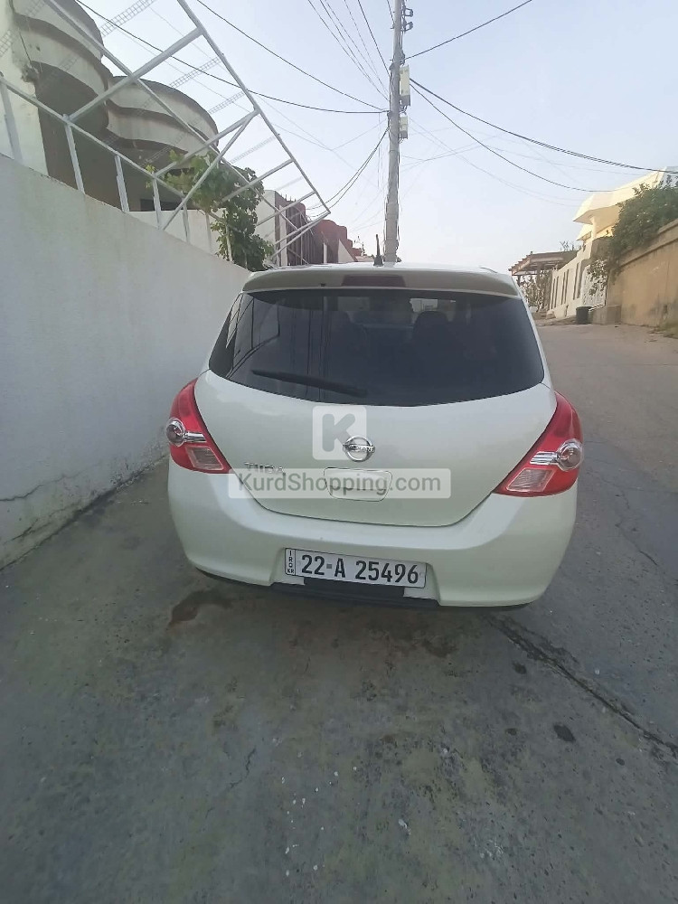 Nissan Tiida 2010