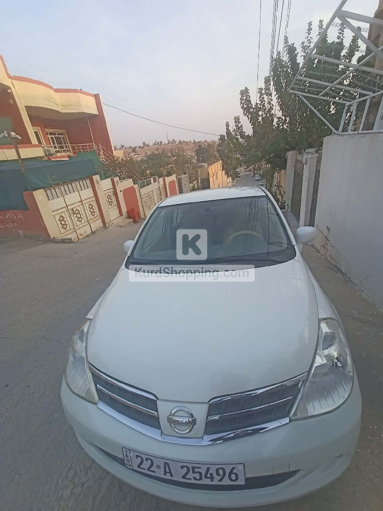 Nissan Tiida 2010