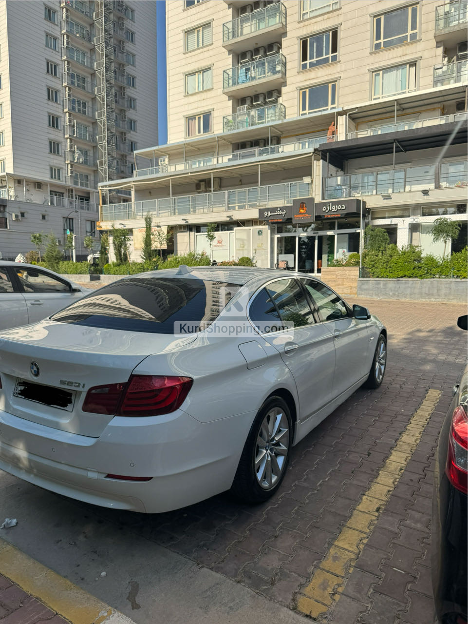 BMW 5 Series 2011