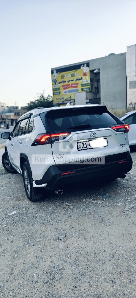 Toyota Rav4 2024