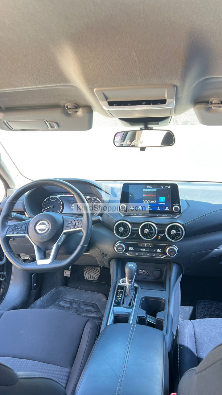 Nissan Sentra 2024