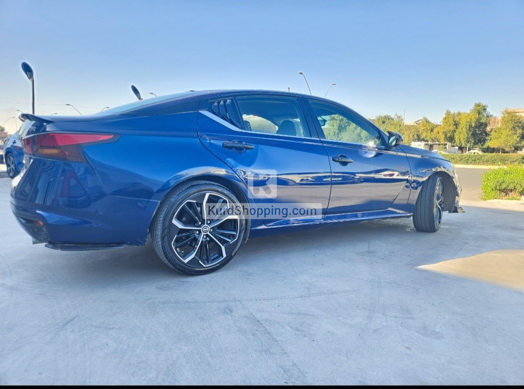 Nissan Altima 2020