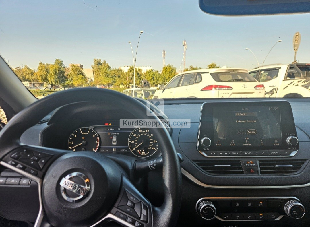 Nissan Altima 2020