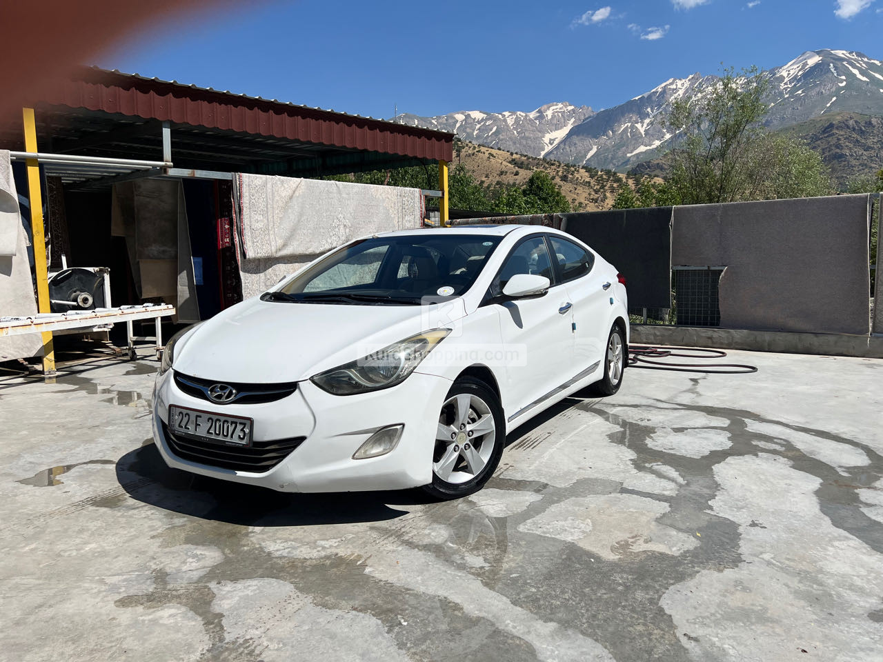 Hyundai Elantra 2012